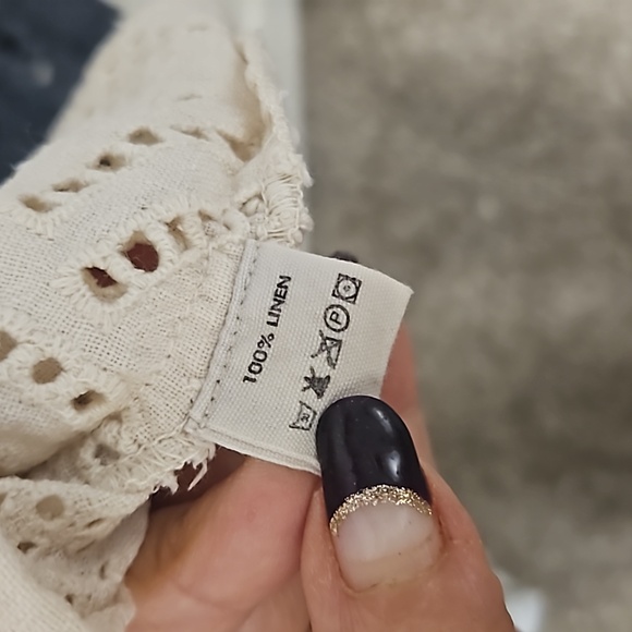 Magnolia Pearl linen Victorian eyelet kimono - Picture 6 of 8